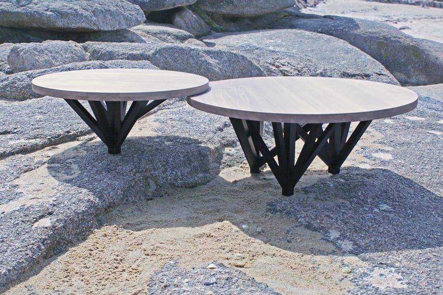 EN e ROLL : la table basse en chêne massif qui s’inspire de l’aléatoire