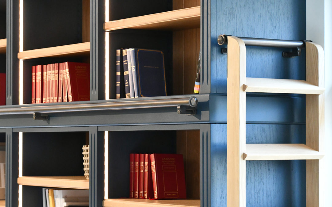 Une bibliothèque de caractère pour notre showroom de Rennes