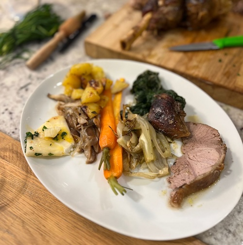 Recette AGA : gigot de 7h00 aux légumes